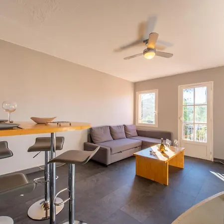 Nice Apt Near Bouillabaisse Beach *